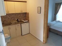 PARADISE APART HOTEL