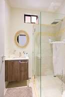 Captivating 2-bed Apartment