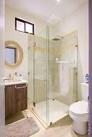 Captivating 2-bed Apartment