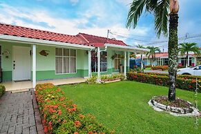 Romantic Tiny Apartment