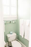 The Edenton Collection-Captain's Quarters Inn