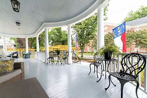 The Edenton Collection-Captain's Quarters Inn