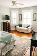 The Edenton Collection-Captain's Quarters Inn