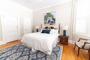 The Edenton Collection-Captain's Quarters Inn