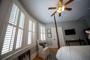 The Edenton Collection-Captain's Quarters Inn