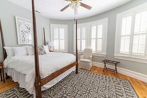 The Edenton Collection-Captain's Quarters Inn