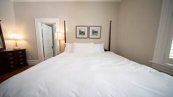 The Edenton Collection-Captain's Quarters Inn