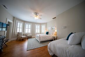 The Edenton Collection-Captain's Quarters Inn