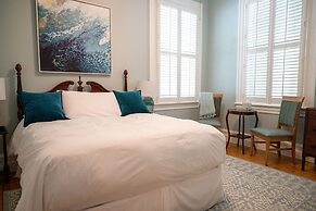The Edenton Collection-Captain's Quarters Inn
