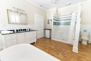The Edenton Collection-Captain's Quarters Inn
