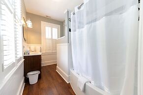 The Edenton Collection-Captain's Quarters Inn
