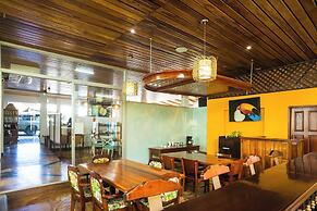 The Blue Suites & Spa