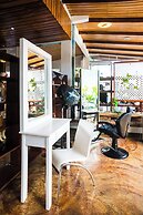 The Blue Suites & Spa