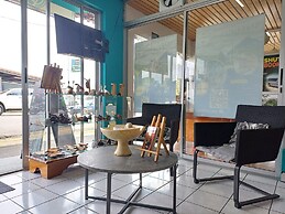 The Blue Suites & Spa