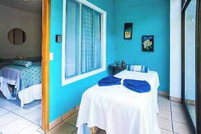The Blue Suites & Spa