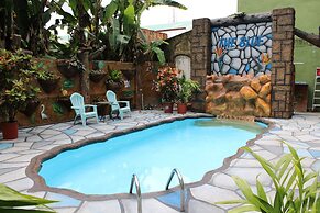 The Blue Suites & Spa