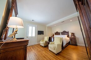 The Edenton Collection-The Granville Queen Inn