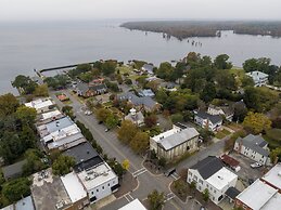 The Edenton Collection-The Granville Queen Inn