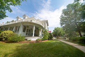 The Edenton Collection-The Granville Queen Inn