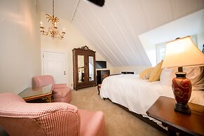 The Edenton Collection-The Granville Queen Inn