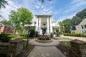 The Edenton Collection-The Granville Queen Inn