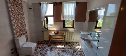 Malikane Luxury Resort