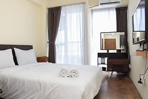 Nice And Cozy Studio At Tifolia Apartment