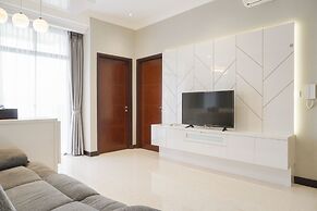 Comfort And Elegant 2Br At Permata Hijau Suites Apartment