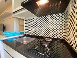 2Br Cozy Apartment At Parahyangan Residence