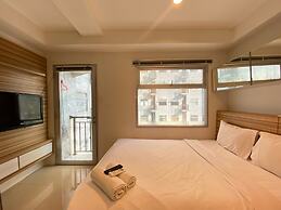 Artsy Private Studio Room At Grand Asia Afrika Bandung Apartment