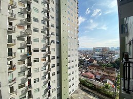 Artsy Private Studio Room At Grand Asia Afrika Bandung Apartment