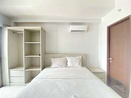Spacious Studio Room At Mekarwangi Square Cibaduyut Apartment