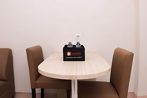 Nice And Comfy 2Br Springlake Apartment Near Summarecon Bekasi