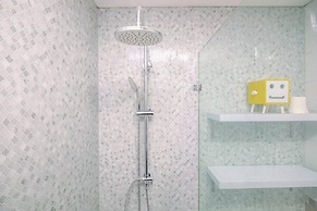 Nice And Comfortable 2Br Apartment At Royal Olive Residence