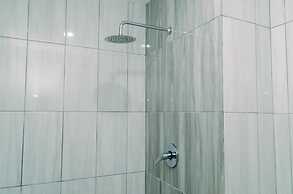 Comfort And Elegant 2Br At City Home Moi Apartment