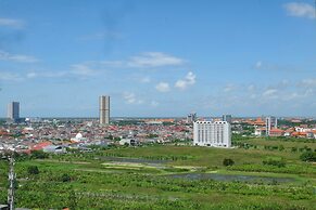 Stylish Living Studio Apartment At Taman Melati Surabaya