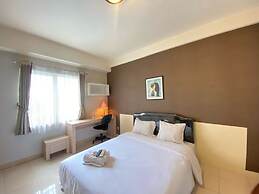 Affordable Studio Room Pool View Pinewood Jatinangor Apartment