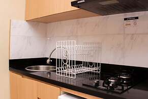 Comfort Studio Room At Oasis Cikarang Apartment