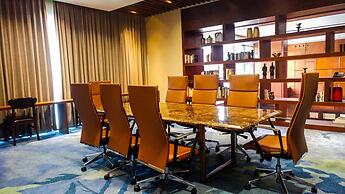 Nice and Elegant 2BR Apartment at Veranda Residence Puri