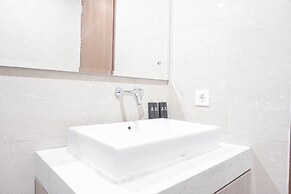 Nice and Elegant 2BR Apartment at Veranda Residence Puri