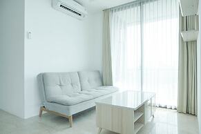 Nice and Elegant 2BR Apartment at Veranda Residence Puri
