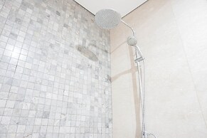 Nice and Elegant 2BR Apartment at Veranda Residence Puri