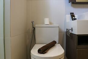 Spacious And Modern 3Br Apartment At Simprug Park Residences