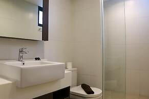 Big And Elegant 3Br Apartment At Simprug Park Residences