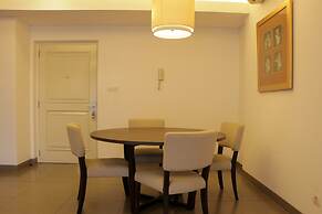 Elegant And Spacious 2Br At Apartment Simprug Park Residences