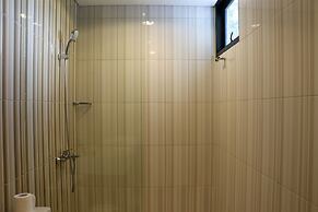 Elegant And Spacious 2Br At Apartment Simprug Park Residences