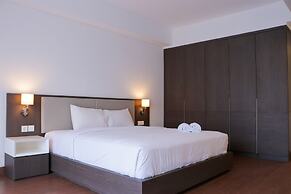 Spacious And Comfort 3Br Apartment At Simprug Park Residences