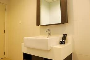 Spacious And Comfort 3Br Apartment At Simprug Park Residences