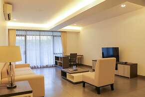 Spacious And Comfort 3Br Apartment At Simprug Park Residences