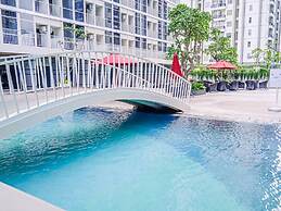 Elegant Studio Pacific Garden Apartment Near Alam Sutera